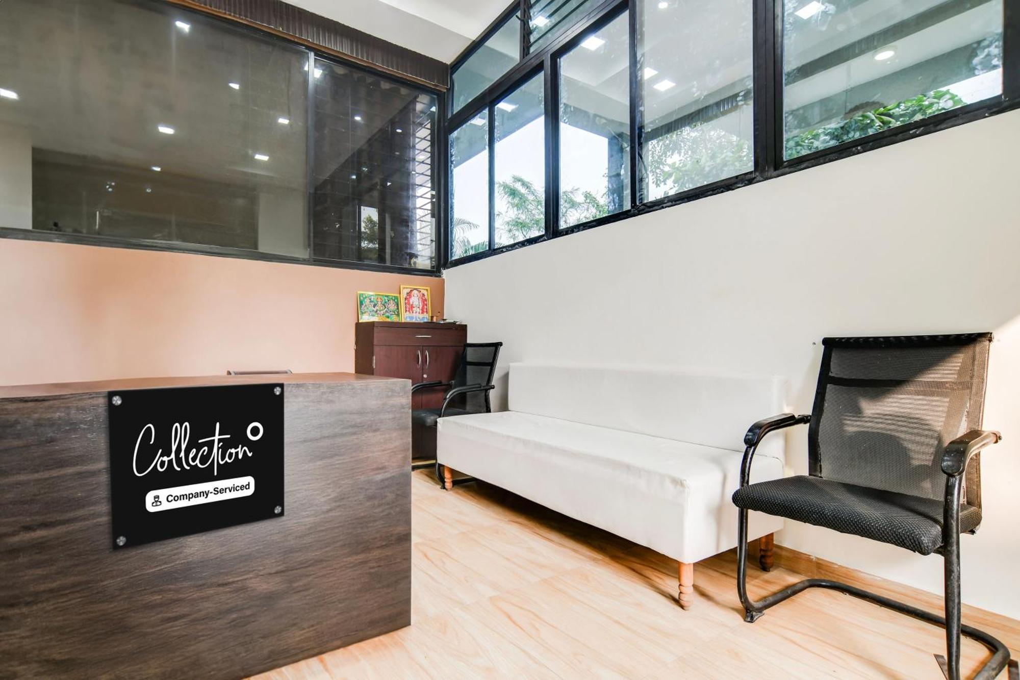 Super Collection O Indore Near Omax City 1 Kanadiya Экстерьер фото
